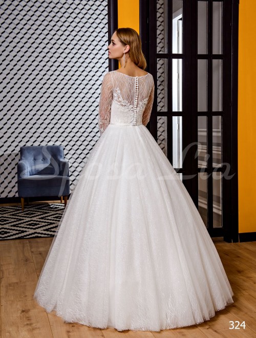 https://www.sposa-lia.com/images/stories/virtuemart/product/324       (3).jpg